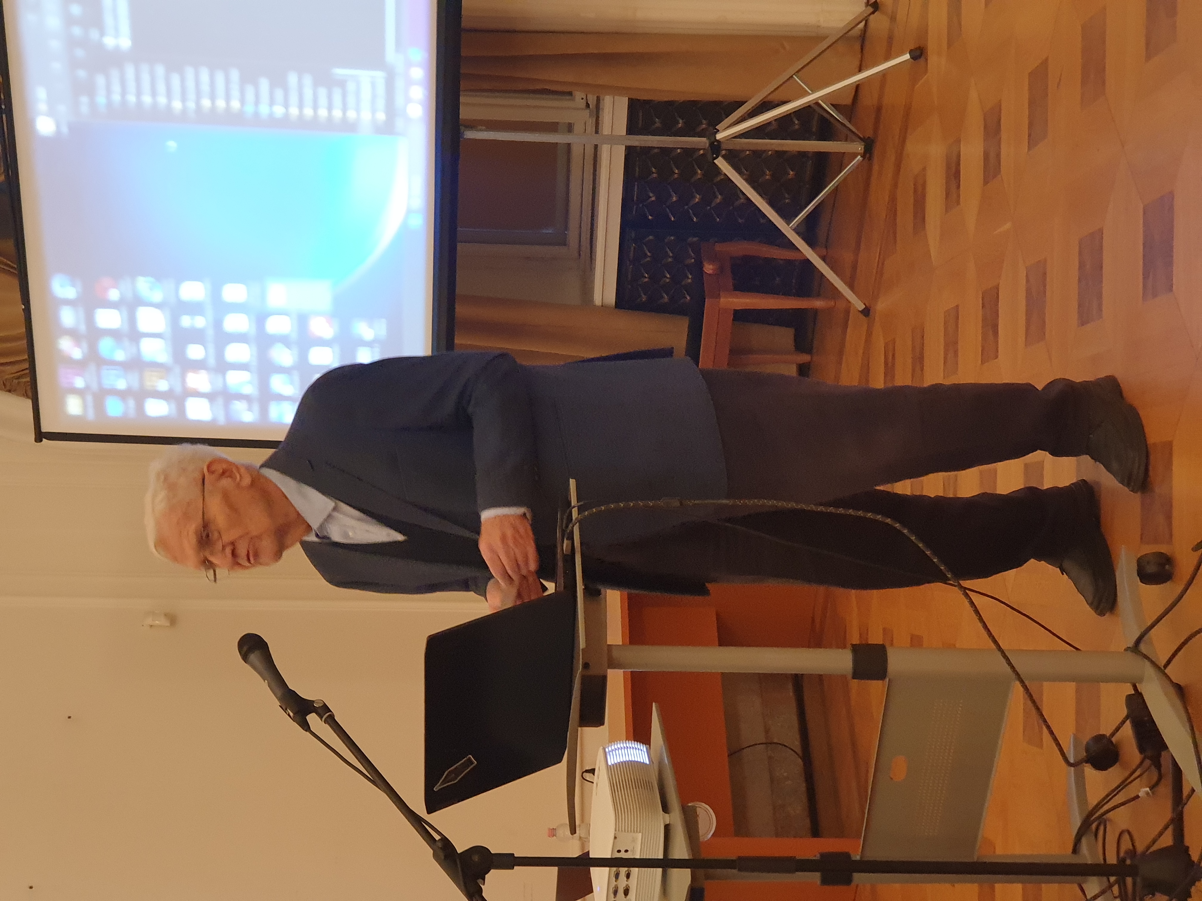 Paládi-Kovács Attila